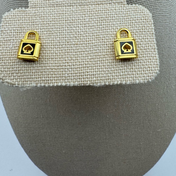 $59 MSRP Kate Spade “ Lock & Spade” Stud Earrings Gold Tone New With Tag & Box - Picture 9 of 17